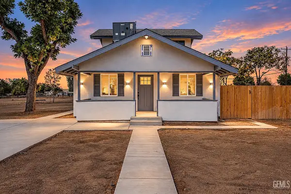 1700 LOTUS LANE, Bakersfield, CA 93307