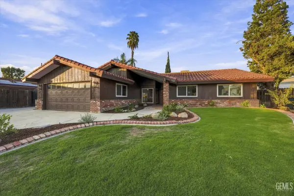 7808 WESTDUMFRIES COURT, Bakersfield, CA 93309
