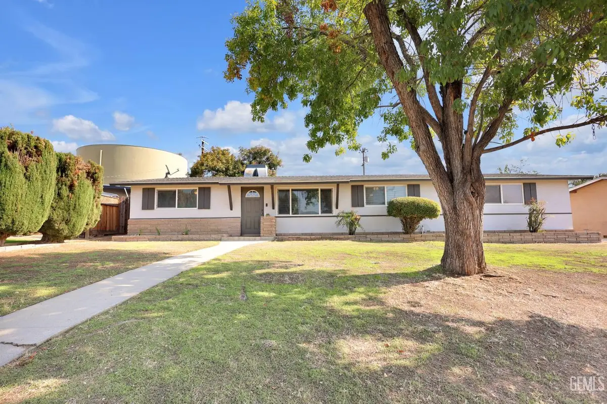 3321 DWIGHT STREET, Bakersfield, CA 93306 - #1