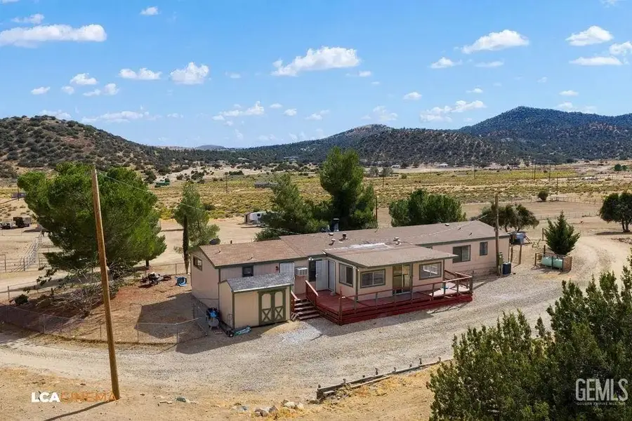 24701 CHIMANIMANI COURT, Tehachapi, CA 93561 - #3