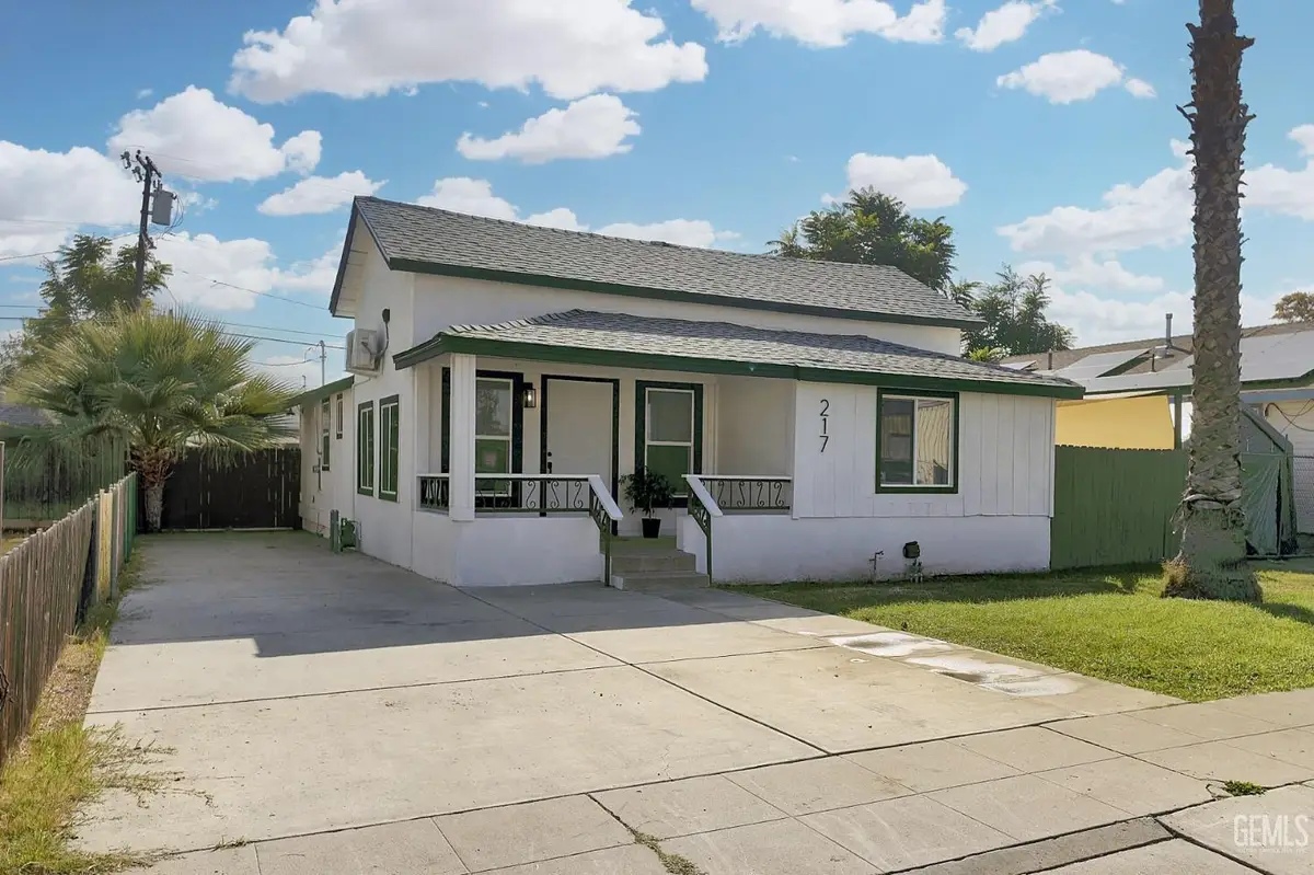 217 FERGUSON AVENUE, Bakersfield, CA 93308 - #1