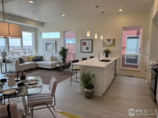 733 Kubat Ln #B, Longmont, CO 80503