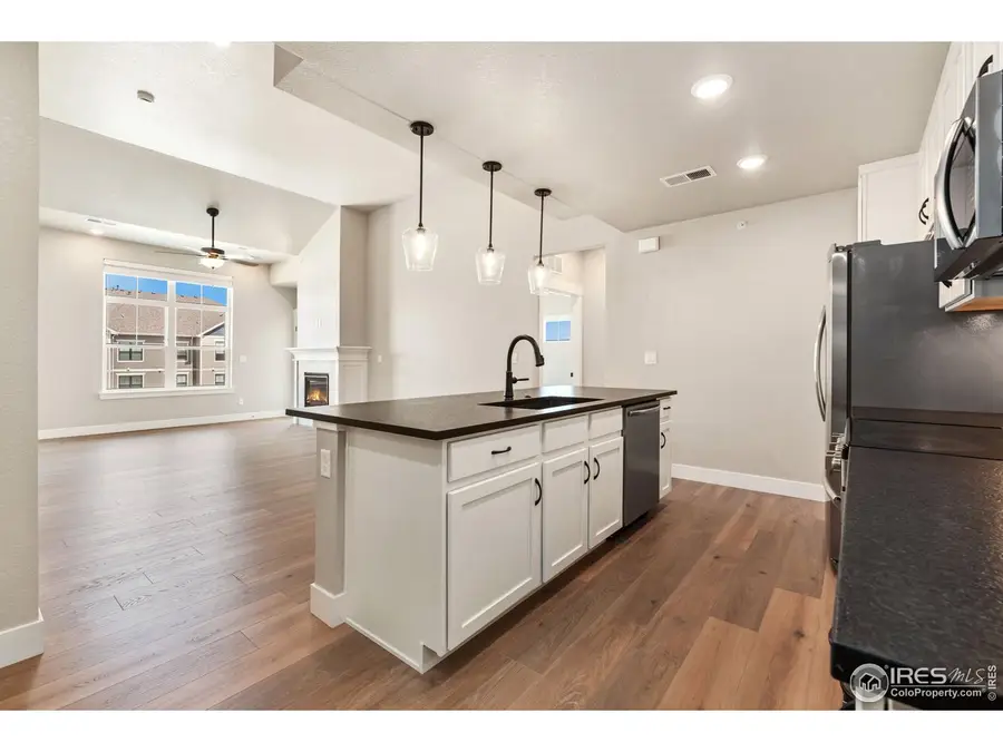 265 High Point Dr #F-207, Longmont, CO 80504 - Image #2