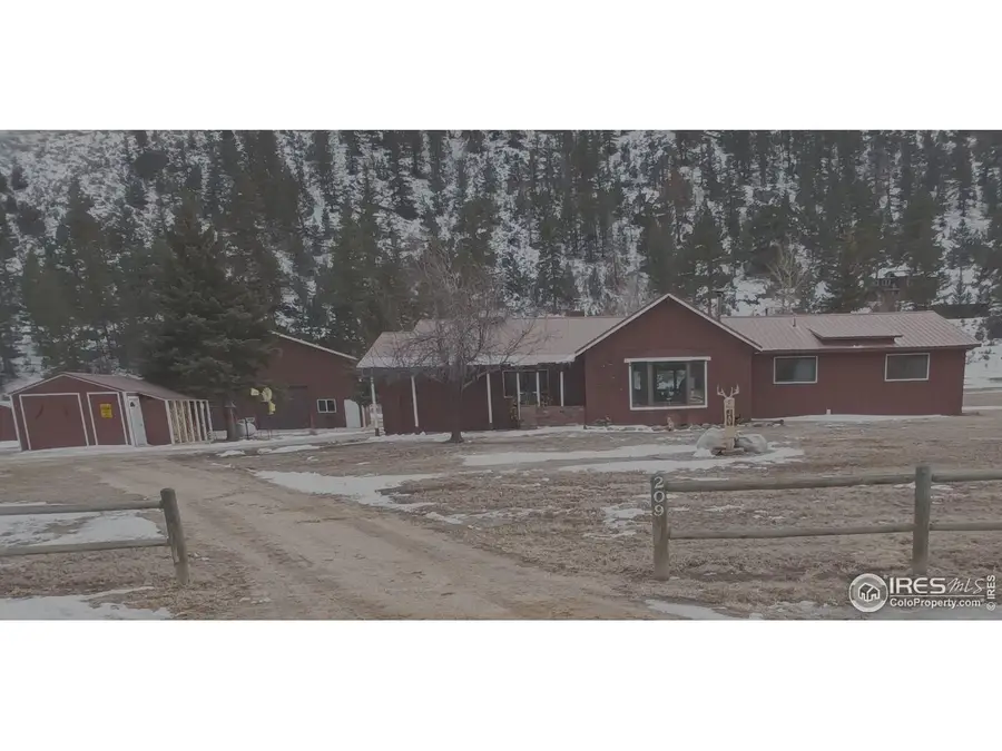 209 Crown Point Dr, Bellvue, CO 80512 - Image #2