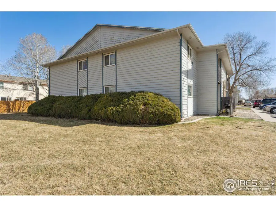 332 Terri Dr, Loveland, CO 80537 - Image #2