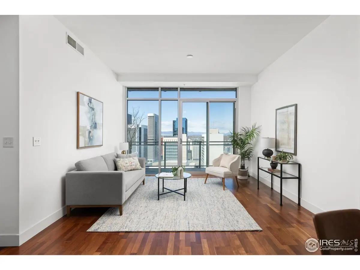 2001 Lincoln St #2113, Denver, CO 80202 - Image #1