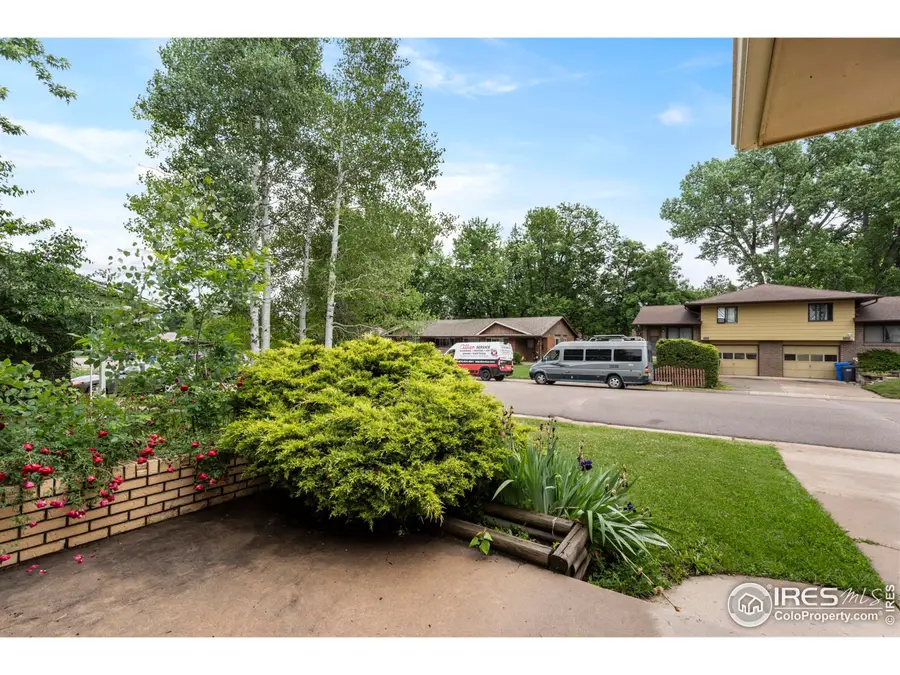 1305 Cypress Dr, Fort Collins, CO 80521 - Image #3