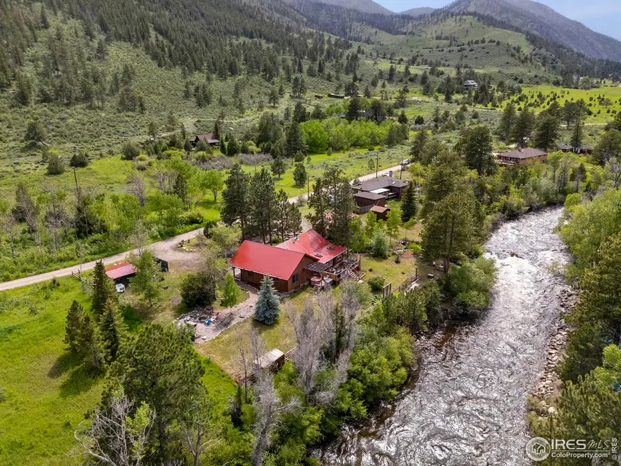 428 Rustic Rd, Bellvue, CO 80512 - Image #2