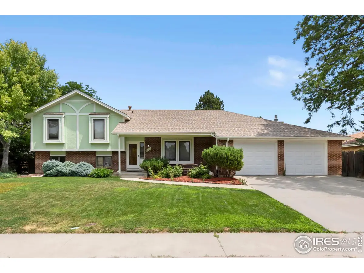 2938 Glendevey Dr, Loveland, CO 80538 - Image #1