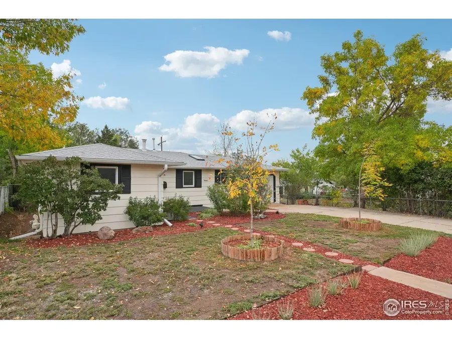 1110 S Quitman St, Denver, CO 80219 - #2