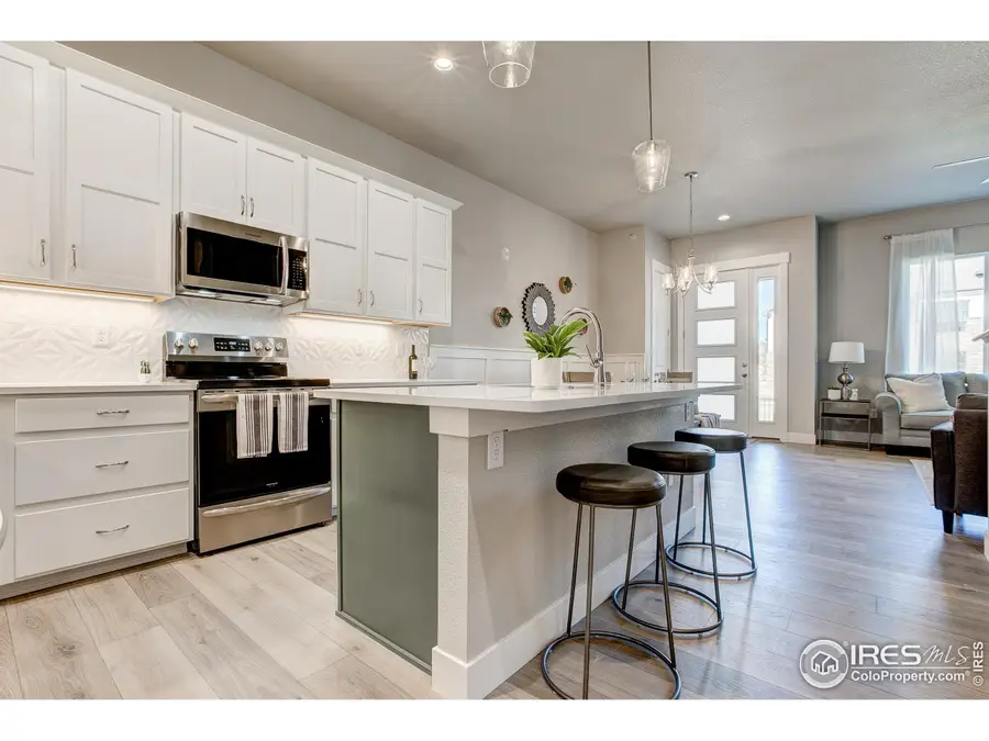 206 High Point Dr, Longmont, CO 80504 - Image #2