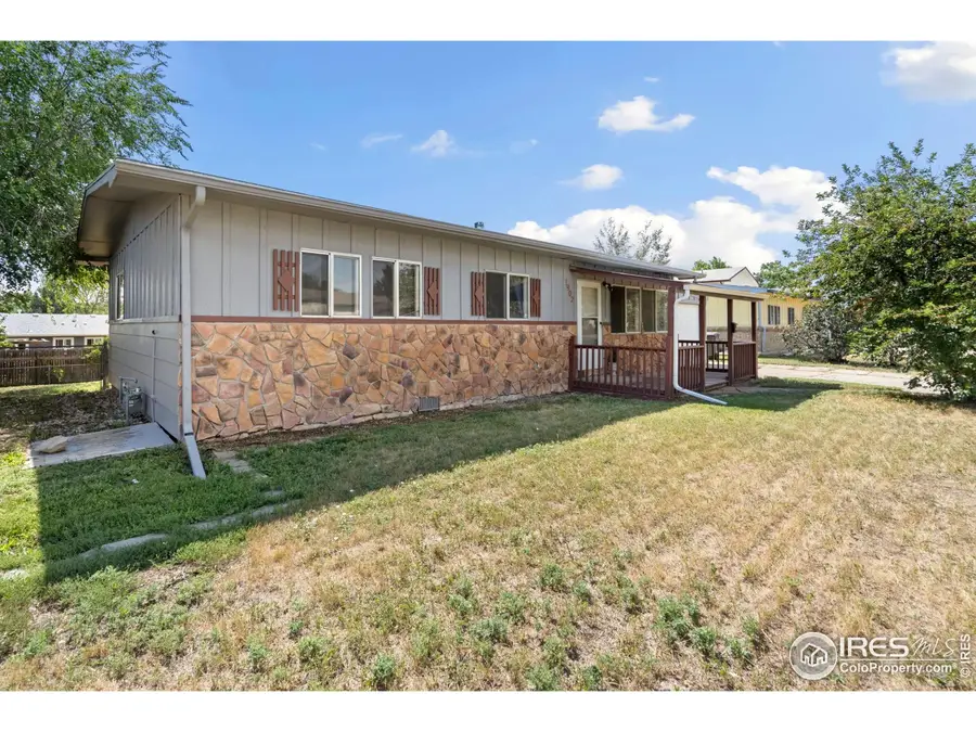 1902 Diana Dr, Loveland, CO 80537 - Image #2