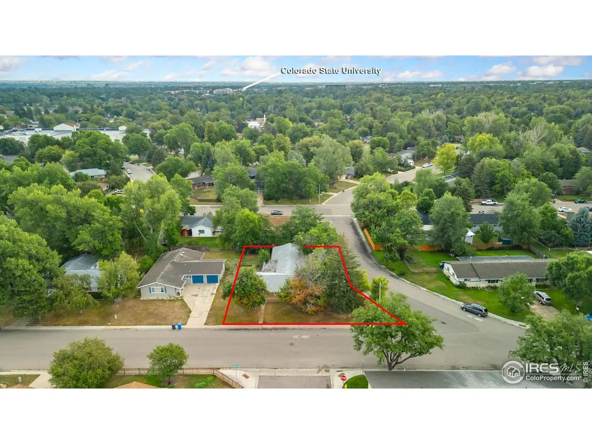 1040 Ponderosa Dr, Fort Collins, CO 80521 - #1