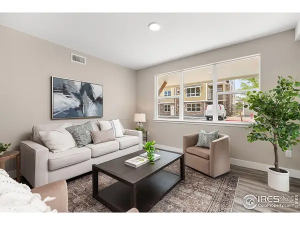 310 S Cherrywood Dr #203, Lafayette, CO 80026