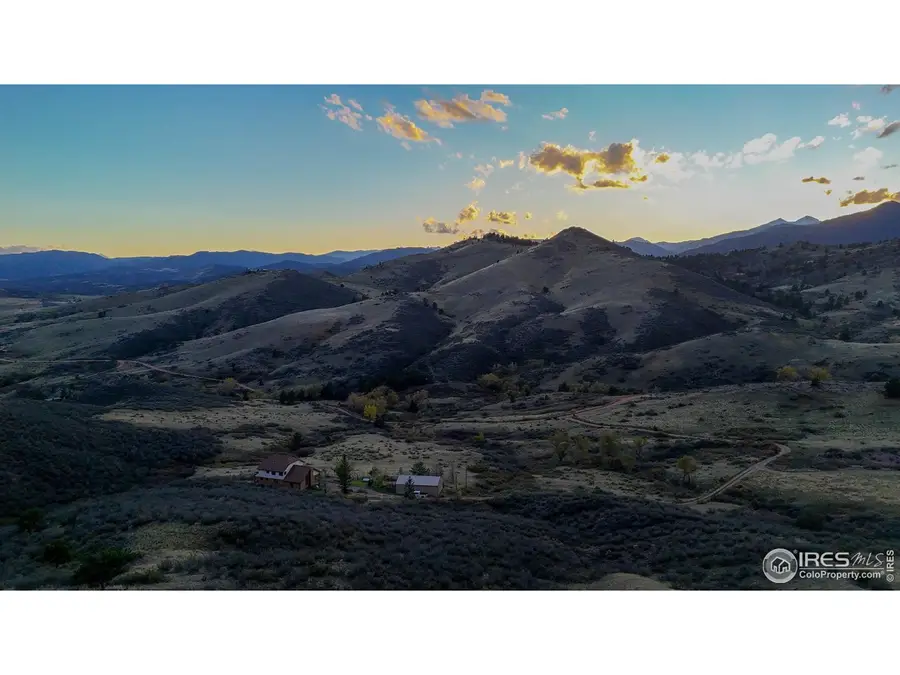 2420 Ponderosa Hill Rd, Lyons, CO 80540 - #2