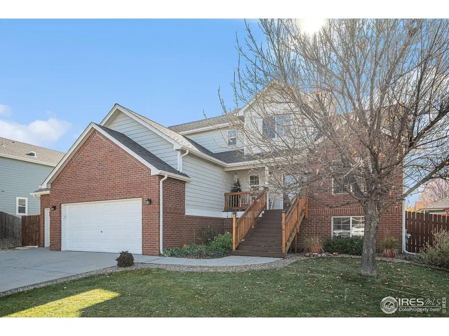 5872 Merganser Ct, Longmont, CO 80504 - Image #3