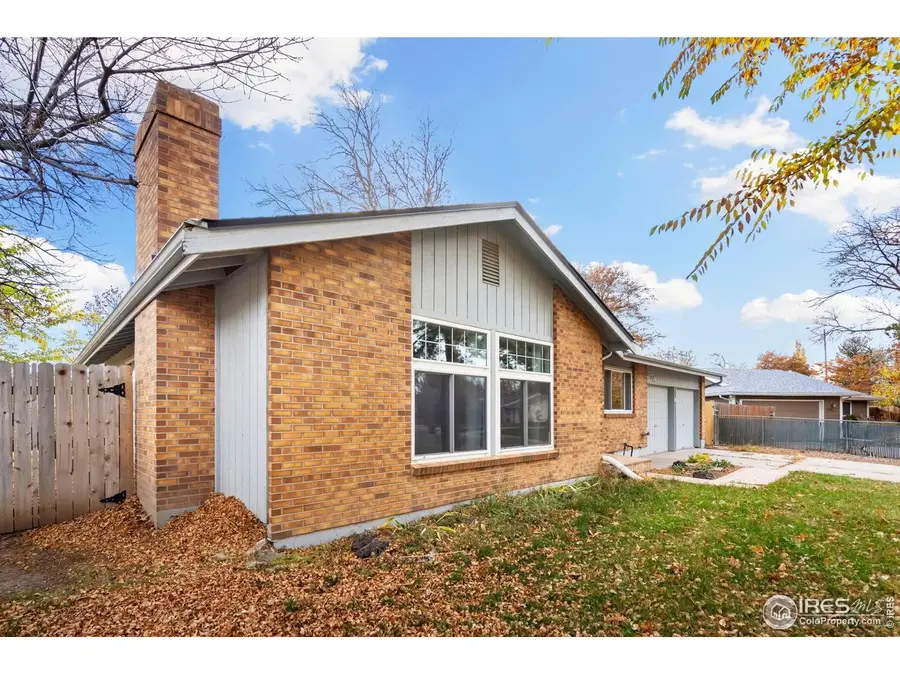 2370 Fleming Dr, Loveland, CO 80538 - Image #2