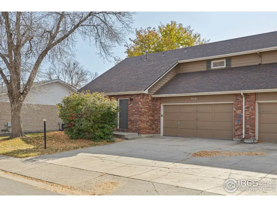 928 Torrey Pine Pl, Loveland, CO 80538 - Image #2
