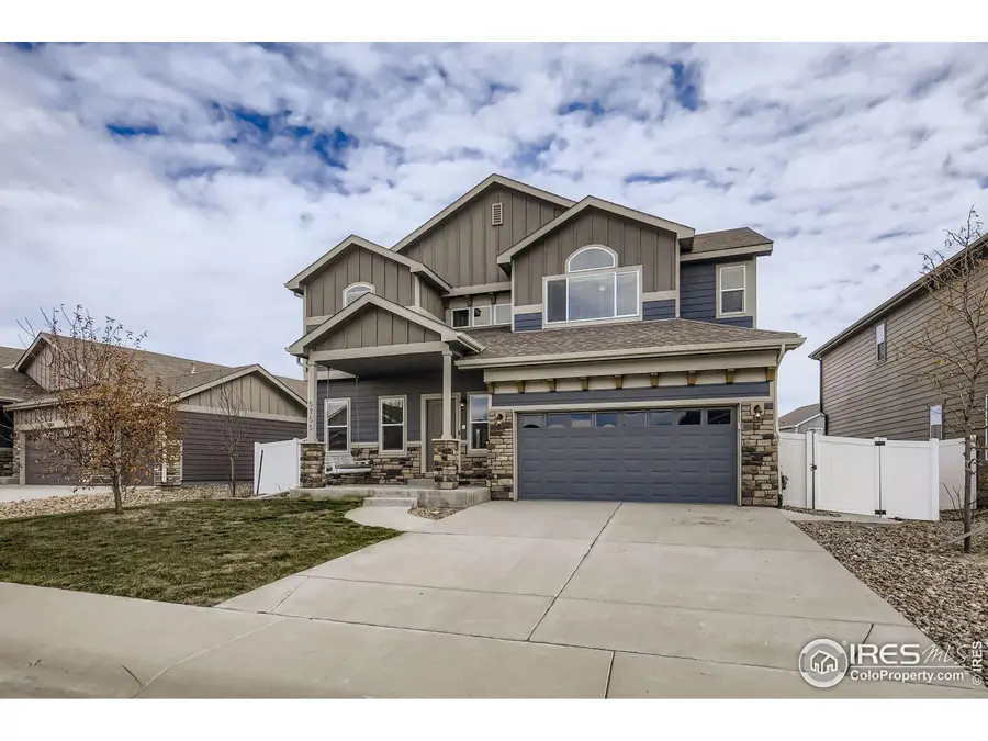 5755 Clarence Dr, Windsor, CO 80550 - #2