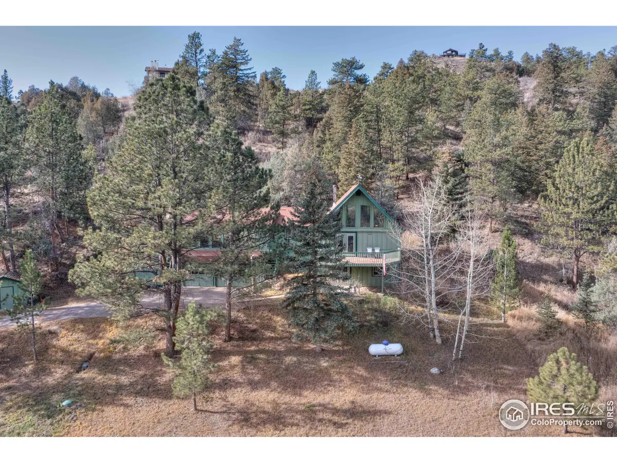 227 Streamside Dr, Glen Haven, CO 80532 - #1