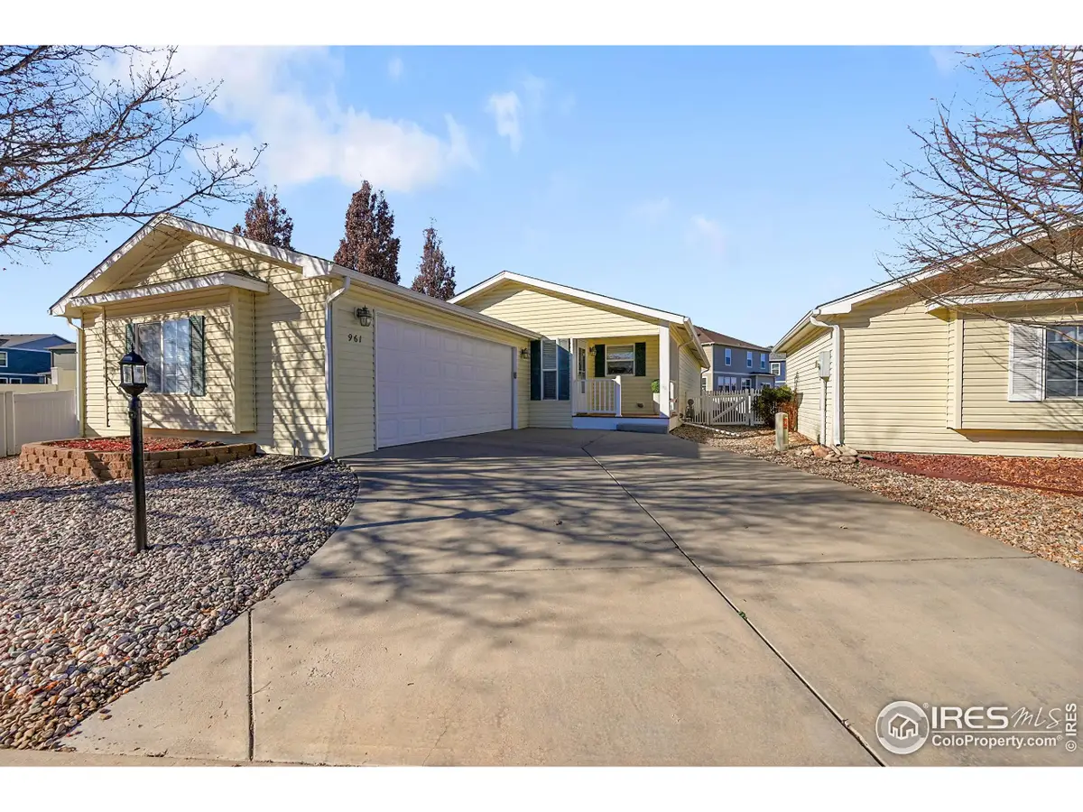 961 Sunchase Dr, Fort Collins, CO 80524 - Image #1