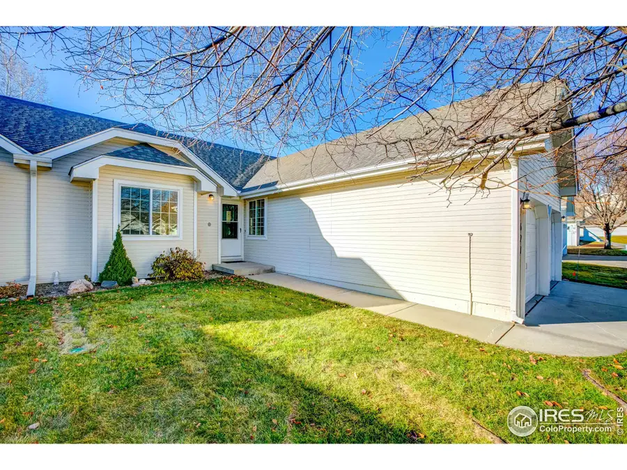 627 Moose Ct, Loveland, CO 80537 - Image #3