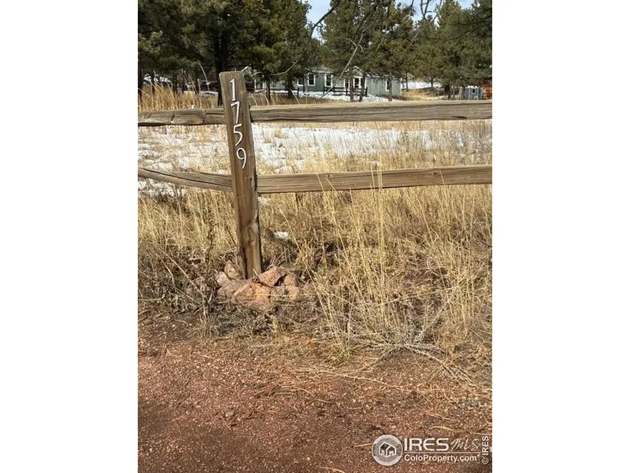 1759 Arapahoe Dr, Florissant, CO 80816 - Image #2