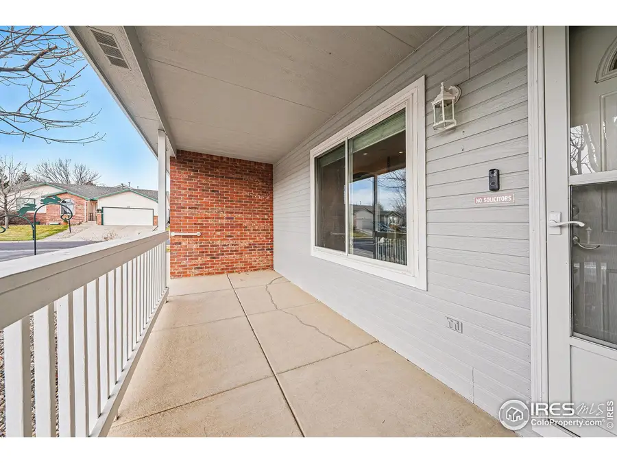 691 Sundance Dr, Loveland, CO 80538 - Image #2