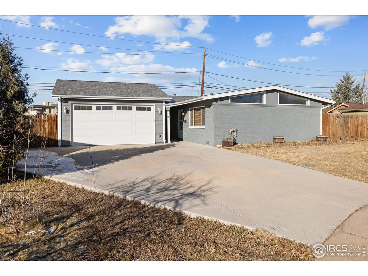 5369 Lynn Dr, Arvada, CO 80002 - Image #1