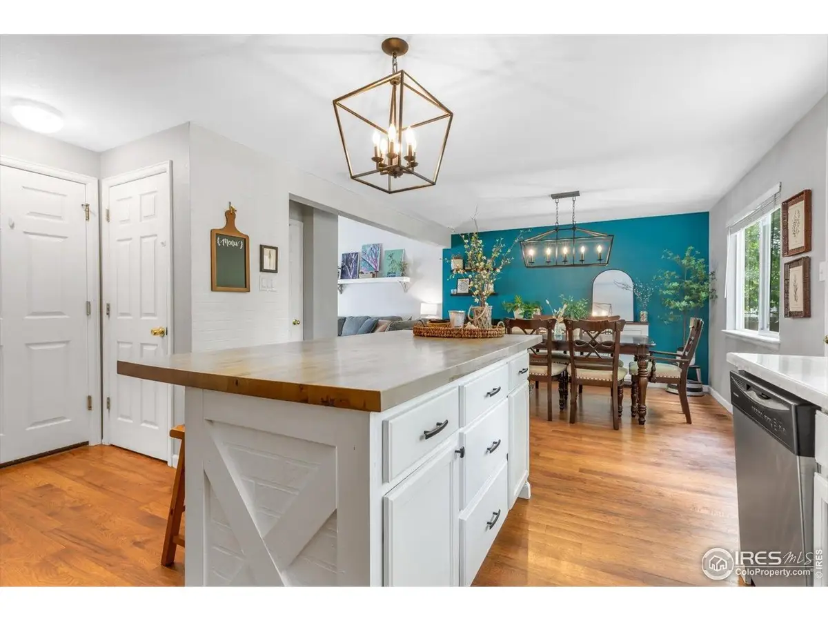 5427 Fox Run Blvd, Longmont, CO 80504 - Image #1