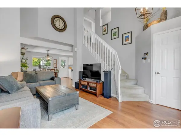 5427 Fox Run Blvd, Longmont, CO 80504