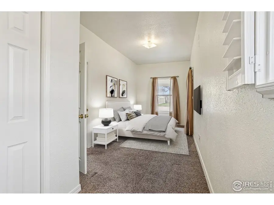 327 Park Ave, Eaton, CO 80615 - Image #2