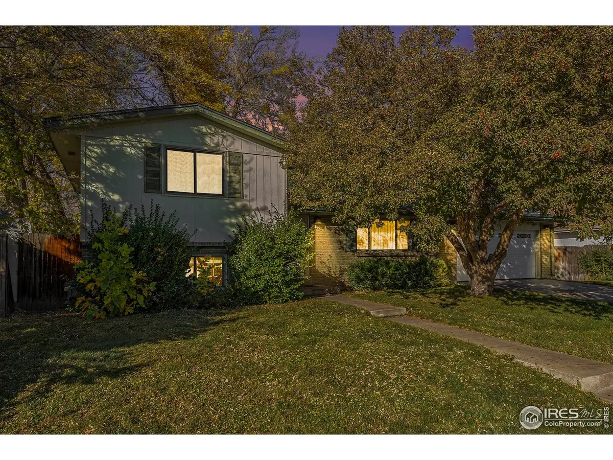 11921 W 70th Pl, Arvada, CO 80004 - Image #1