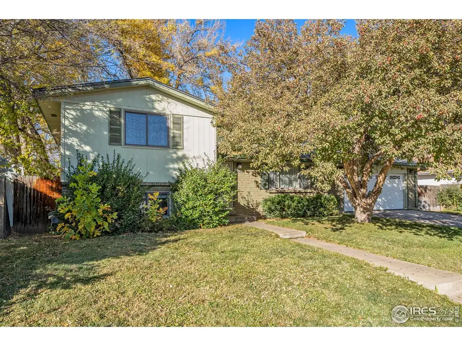 11921 W 70th Pl, Arvada, CO 80004 - Image #2