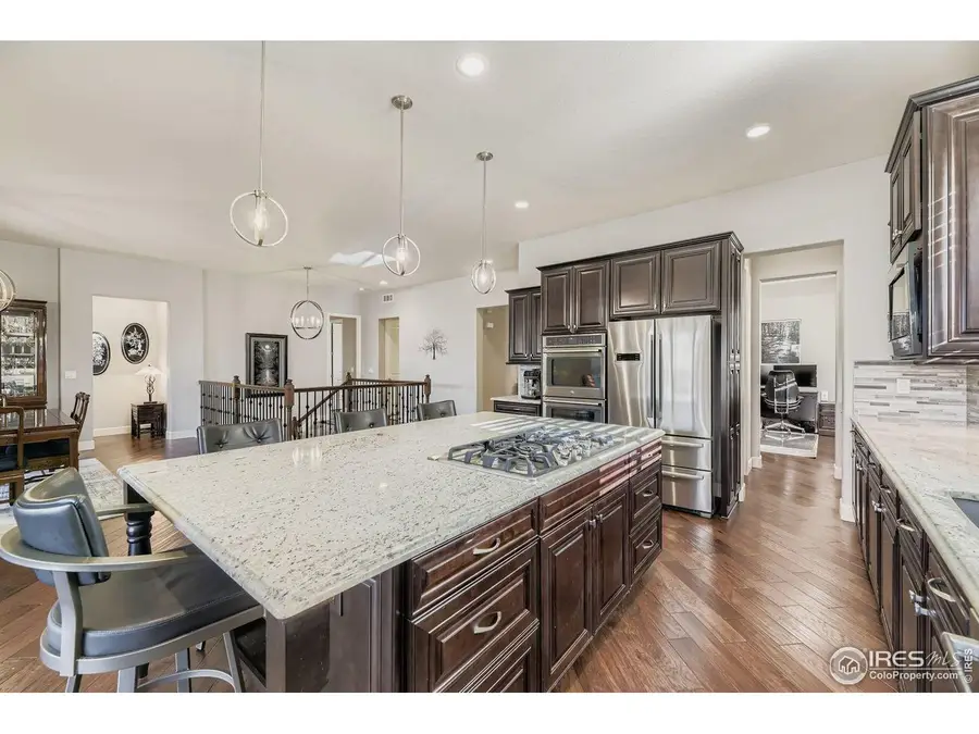 26 Willowcroft Dr, Littleton, CO 80123 - Image #2