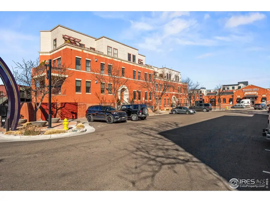 261 Pine St #102, Fort Collins, CO 80524 - Image #2