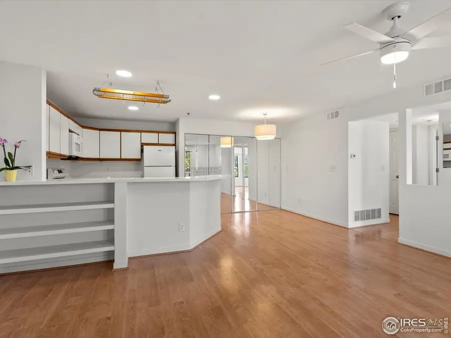 33 S Boulder Cir #316, Boulder, CO 80303 - Image #3