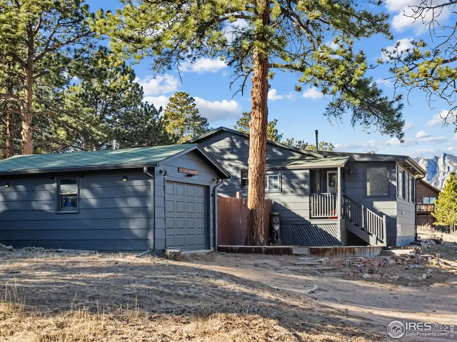 559 S Saint Vrain Ave, Estes Park, CO 80517 - Image #2