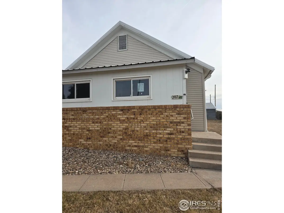 207 S Fremont Ave, Fleming, CO 80728 - #1