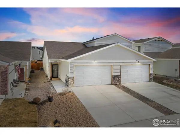 1105 Coyote Ln, Wiggins, CO 80654