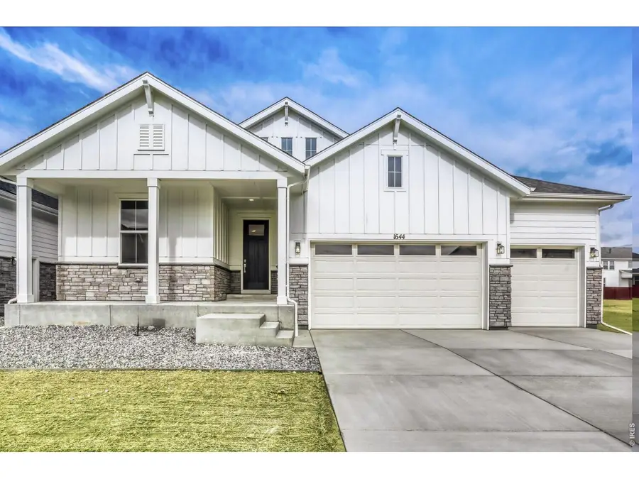 1644 Sundown Run Dr, Windsor, CO 80550 - #2