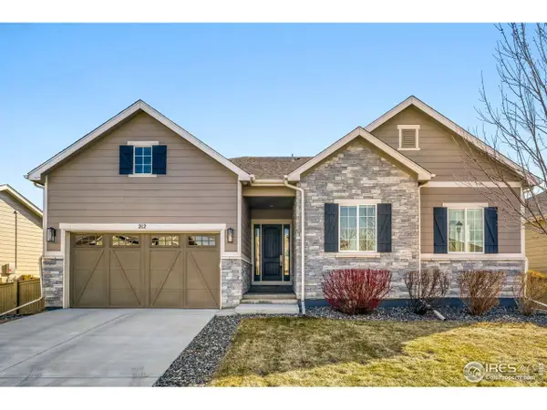 212 Western Sky Cir, Longmont, CO 80501
