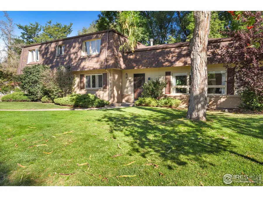 1112 Kirkwood Dr, Fort Collins, CO 80525 - #2