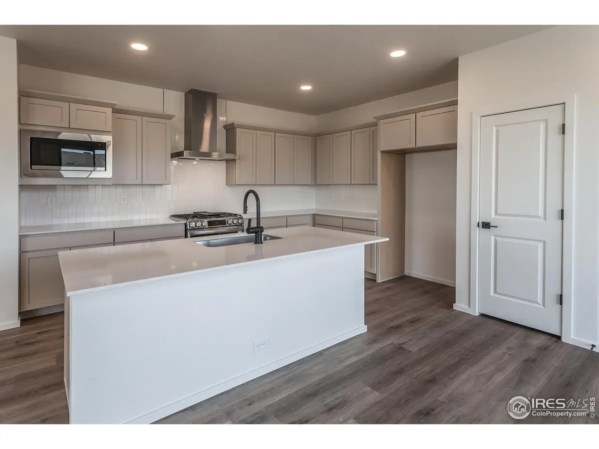 5701 Stone Fly Dr, Timnath, CO 80547 - #1