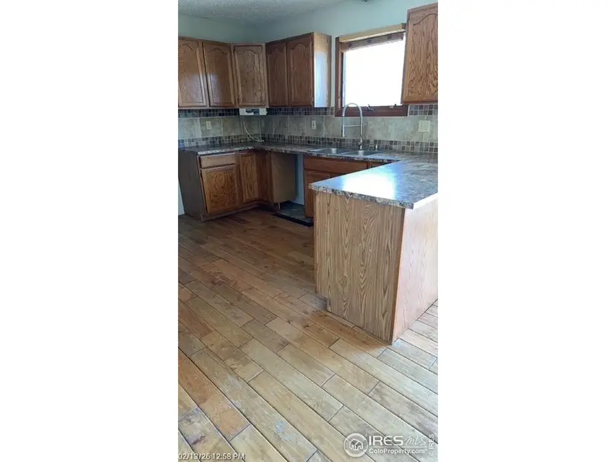 1105 S Belford Ave, Holyoke, CO 80734 - #3