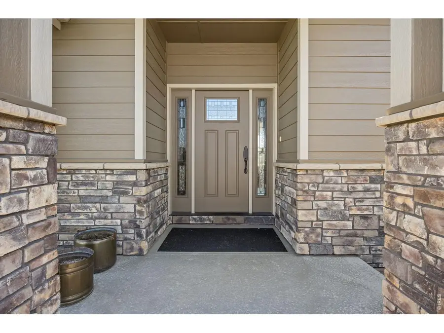 6781 Valderrama Ct, Windsor, CO 80550 - #2