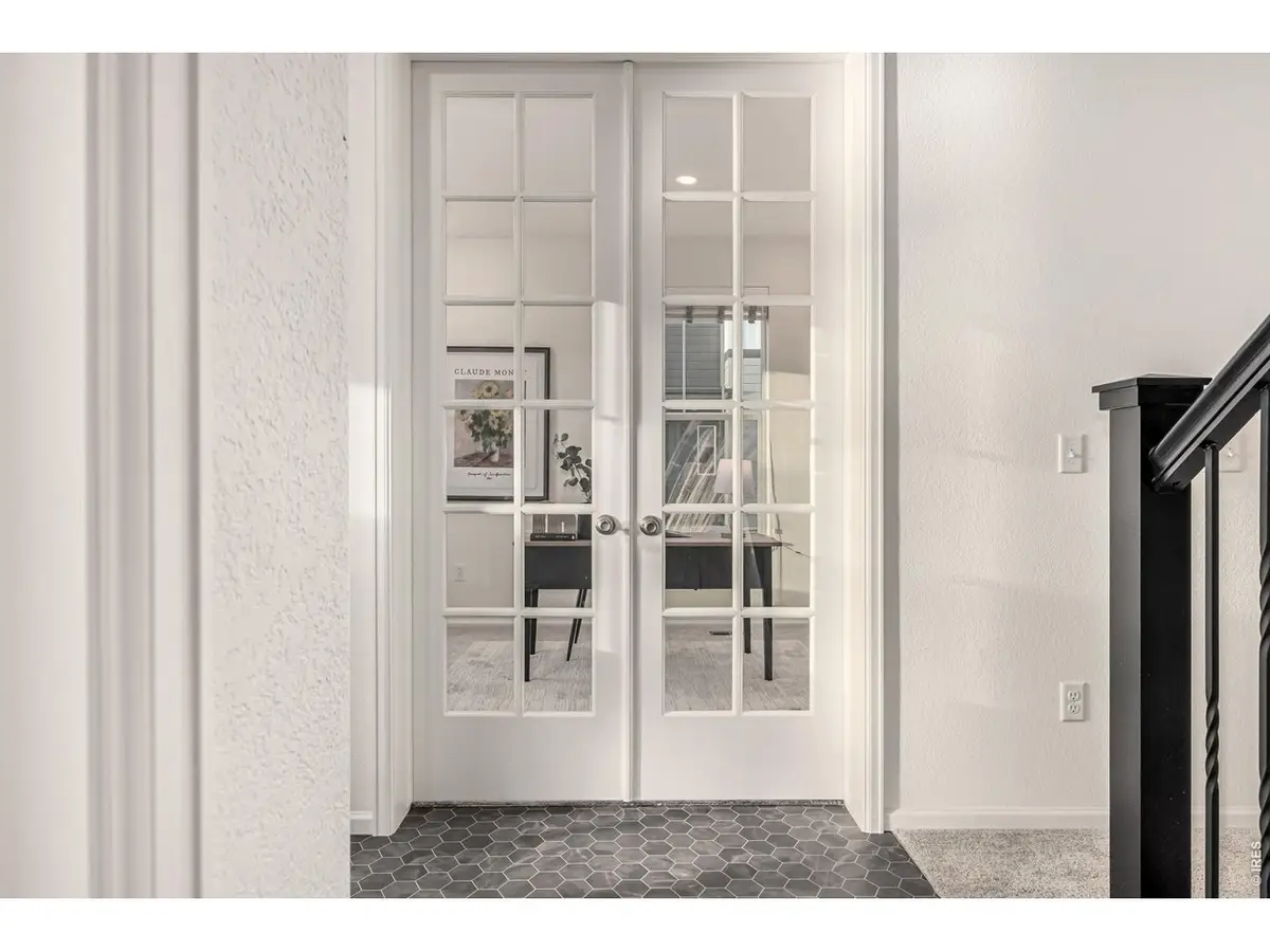 2470 Winding Dr, Longmont, CO 80504 - #1