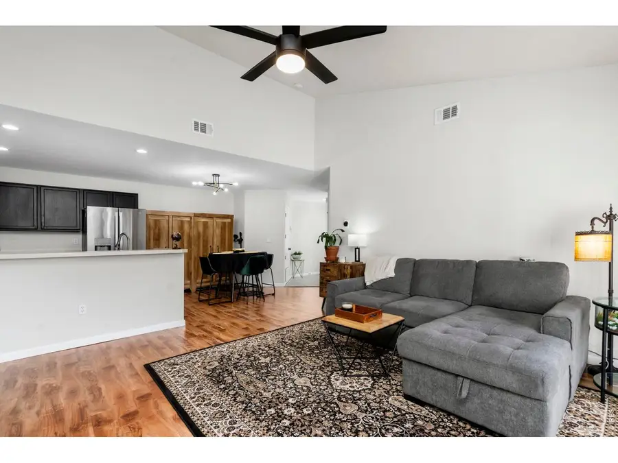 5225 White Willow Dr #F-200, Fort Collins, CO 80528 - #3