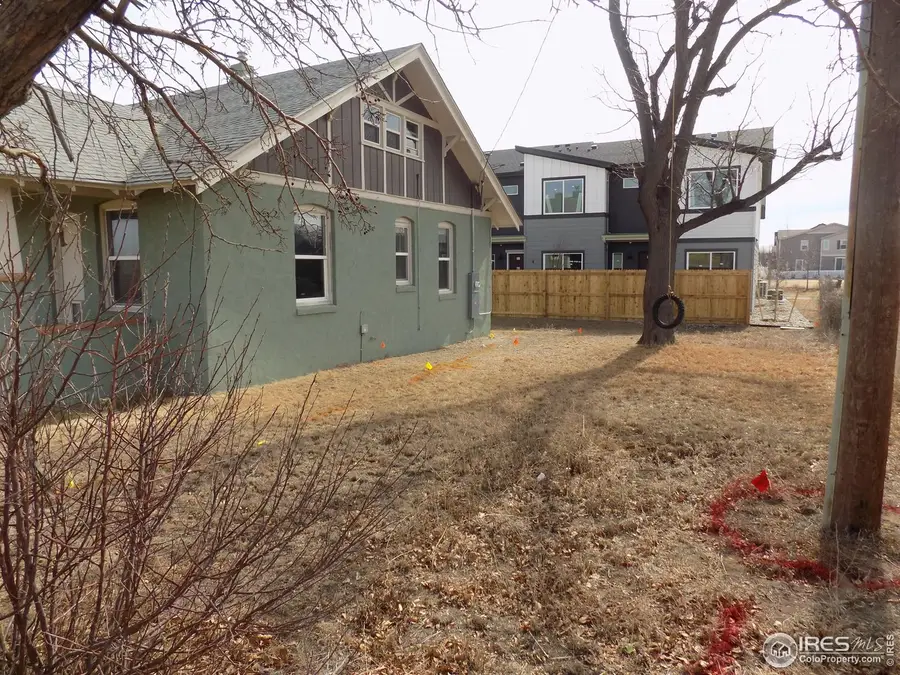 2475 Yukon Dr, Longmont, CO 80504 - #2