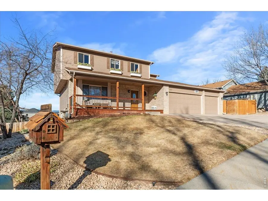 537 S 9th St, Berthoud, CO 80513 - #2